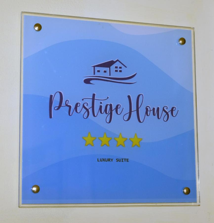 Prestige House Luxury Suite بومبيي المظهر الخارجي الصورة